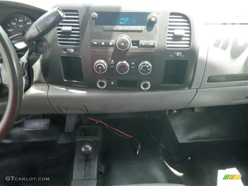 2011 Silverado 1500 Regular Cab 4x4 - Summit White / Dark Titanium photo #27