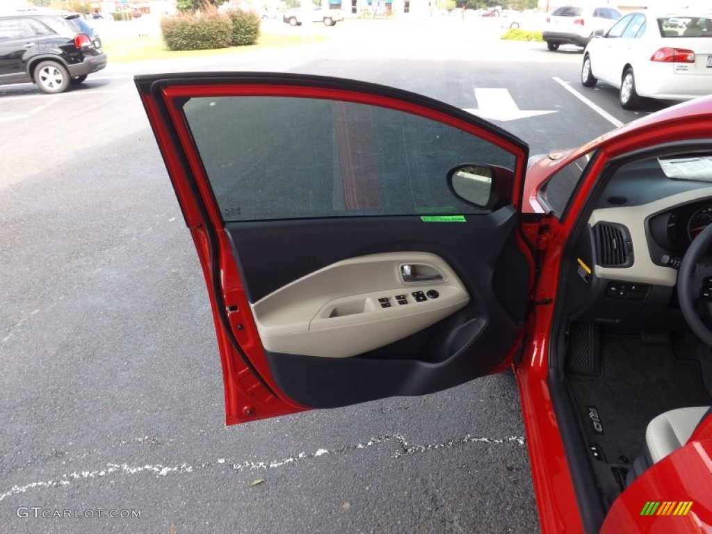 2013 Kia Rio LX Sedan Beige Door Panel Photo #70228057