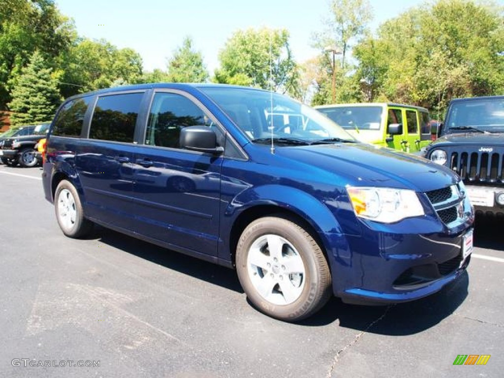 True Blue Pearl 2013 Dodge Grand Caravan SE Exterior Photo #70228843
