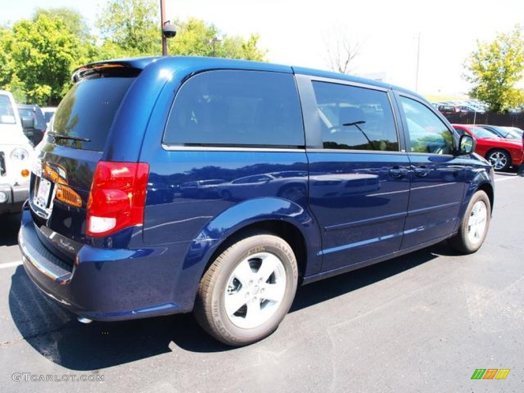 True Blue Pearl 2013 Dodge Grand Caravan SE Exterior Photo #70228849