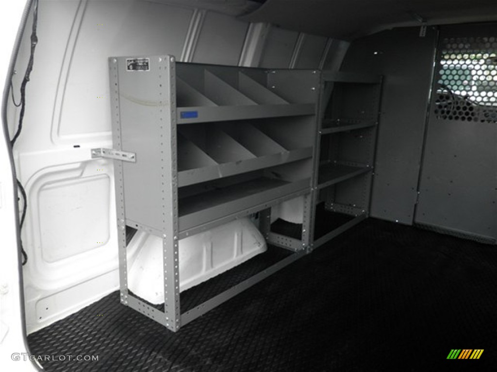 2005 Astro Cargo Van - Summit White / Medium Gray photo #25