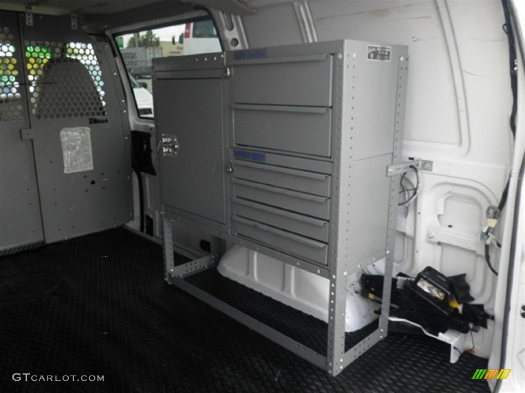 2005 Astro Cargo Van - Summit White / Medium Gray photo #26