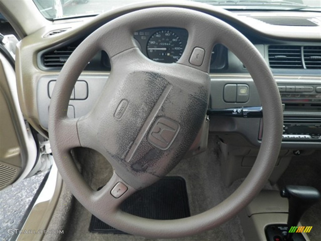 1993 Civic DX Coupe - Frost White / Beige photo #21