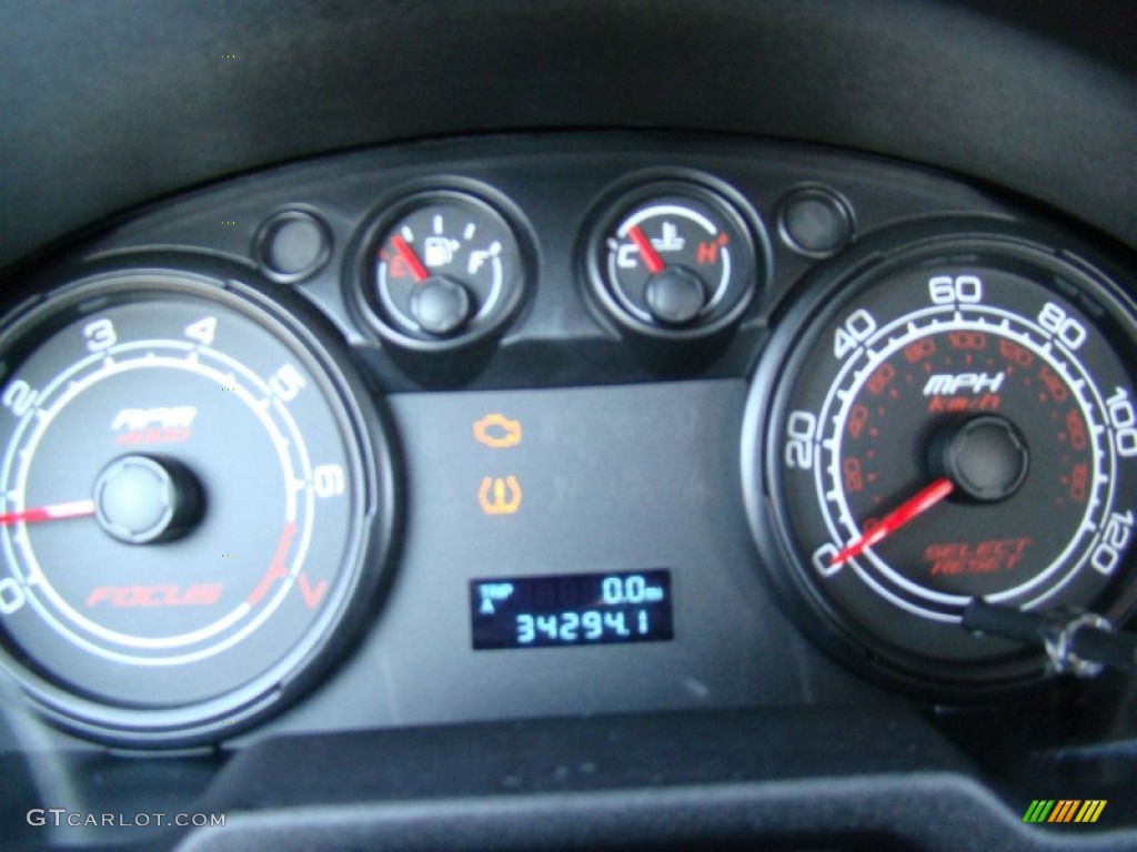 2008 Ford Focus S Coupe Gauges Photo #70231513