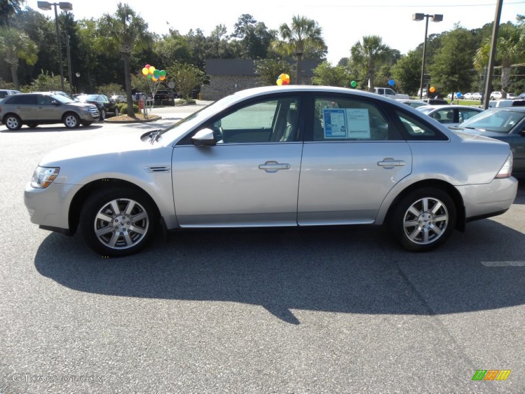 2009 Taurus SEL - Brilliant Silver Metallic / Medium Light Stone photo #2