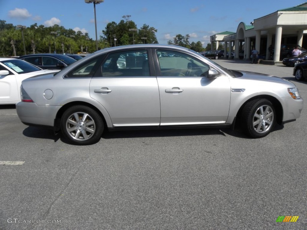 2009 Taurus SEL - Brilliant Silver Metallic / Medium Light Stone photo #13