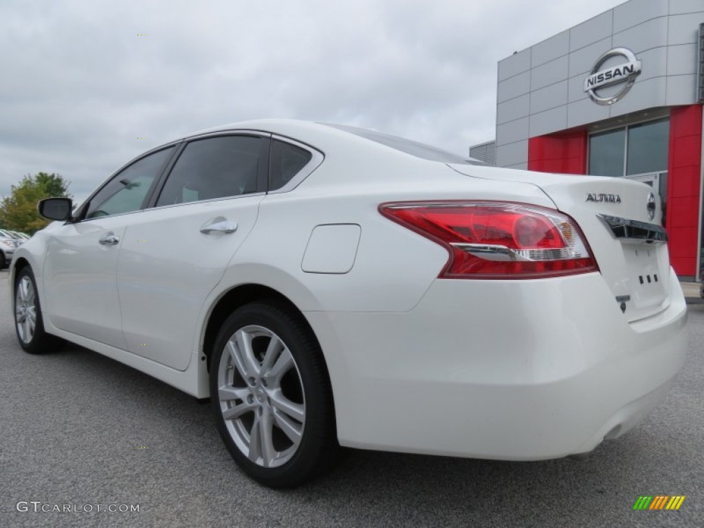 2013 Altima 3.5 SV - Pearl White / Beige photo #3