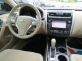 2013 Pearl White Nissan Altima 3.5 SV  photo #14