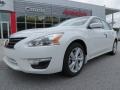 Pearl White - Altima 2.5 SV Photo No. 1