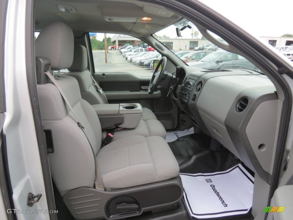 2006 F150 STX SuperCab - Silver Metallic / Medium/Dark Flint photo #14