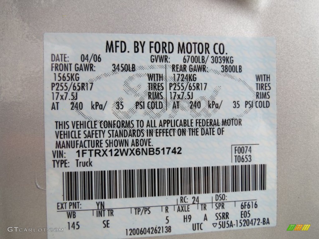 2006 F150 STX SuperCab - Silver Metallic / Medium/Dark Flint photo #21