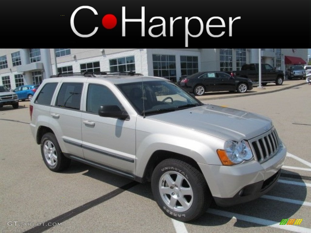 2009 Grand Cherokee Laredo 4x4 - Light Graystone Pearl / Medium Slate Gray/Dark Slate Gray photo #1