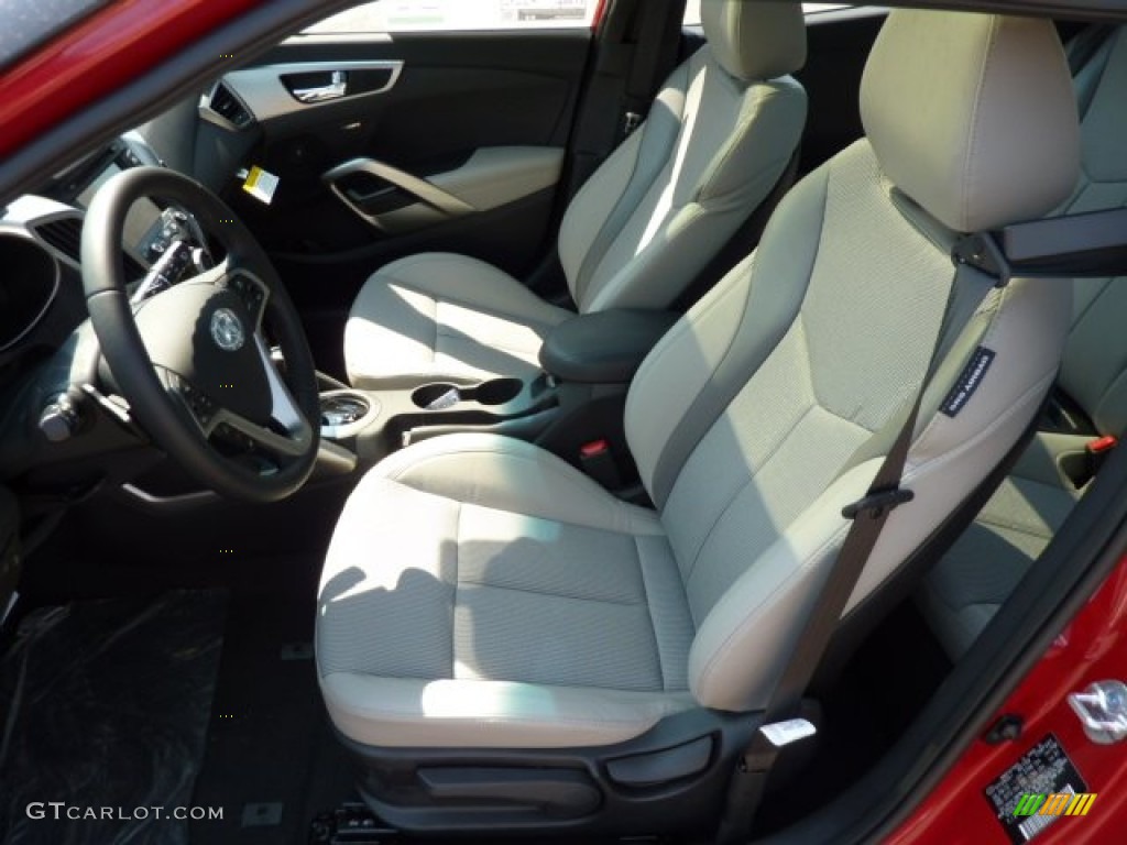 2013 Hyundai Veloster Standard Veloster Model Front Seat Photo #70237075