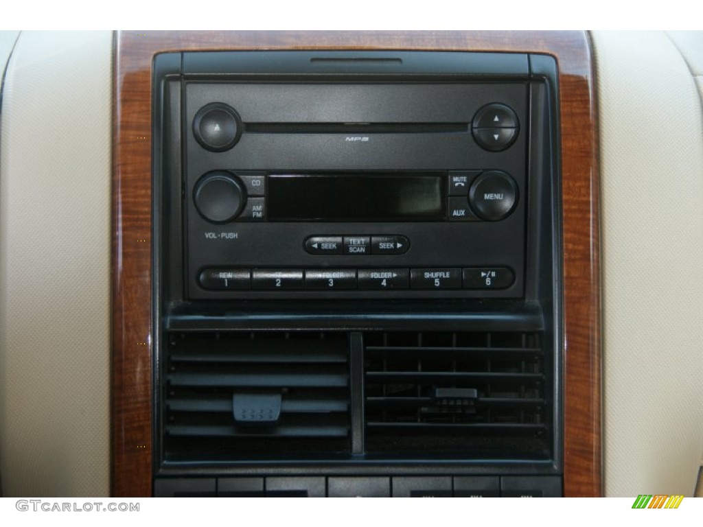 2006 Ford Explorer Eddie Bauer 4x4 Audio System Photo #70240472