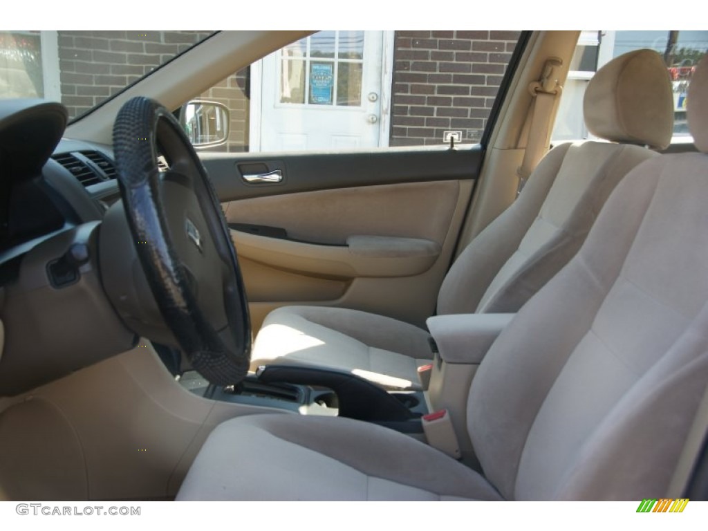 2003 Accord DX Sedan - Desert Mist Metallic / Ivory photo #11