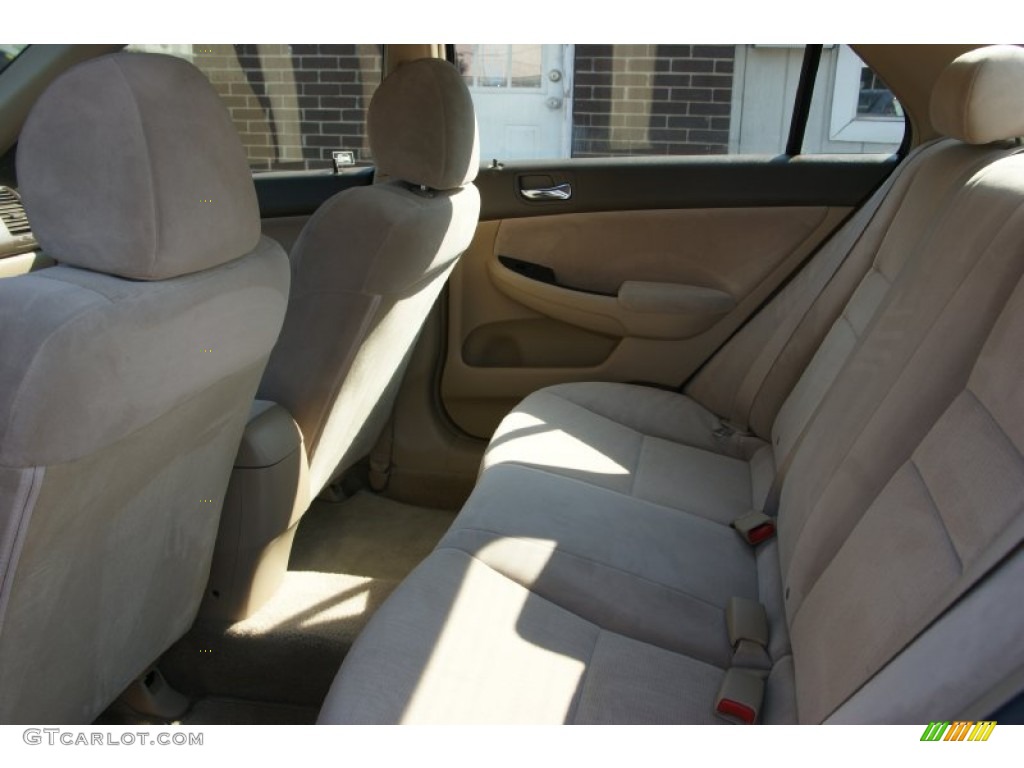 2003 Accord DX Sedan - Desert Mist Metallic / Ivory photo #13