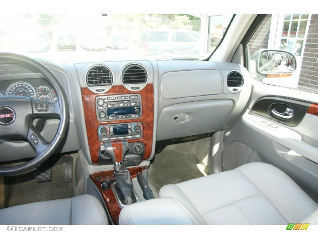 2005 Envoy XL SLT 4x4 - Emerald Jewel Green Metallic / Light Gray photo #18