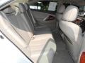 Super White - Camry XLE Photo No. 19