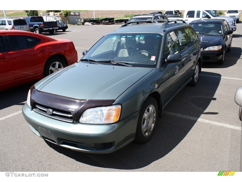 2002 Legacy L Wagon - Wintergreen Metallic / Beige photo #4