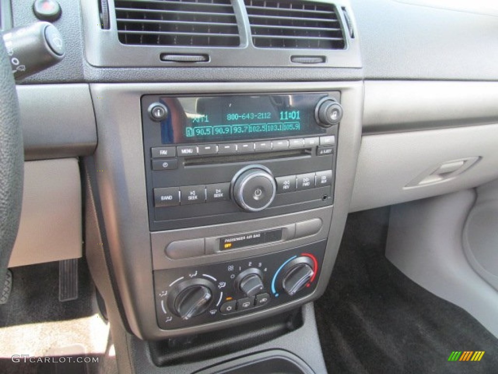 2008 Chevrolet Cobalt LT Coupe Controls Photo #70243939