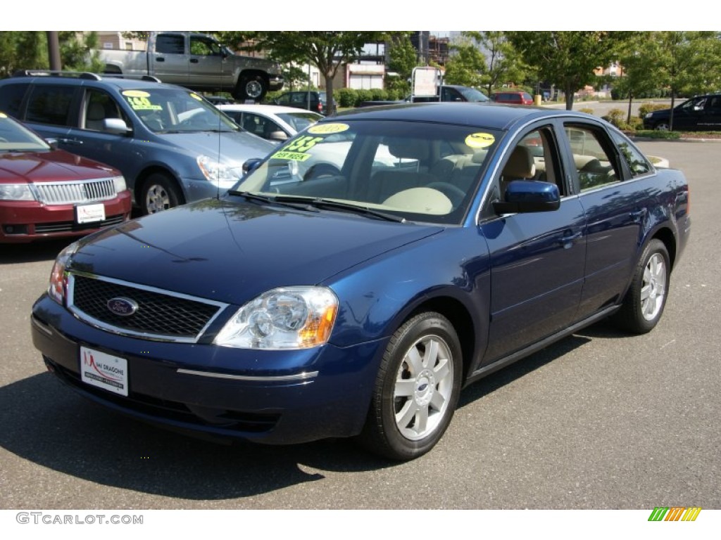 Dark Blue Pearl Metallic Ford Five Hundred