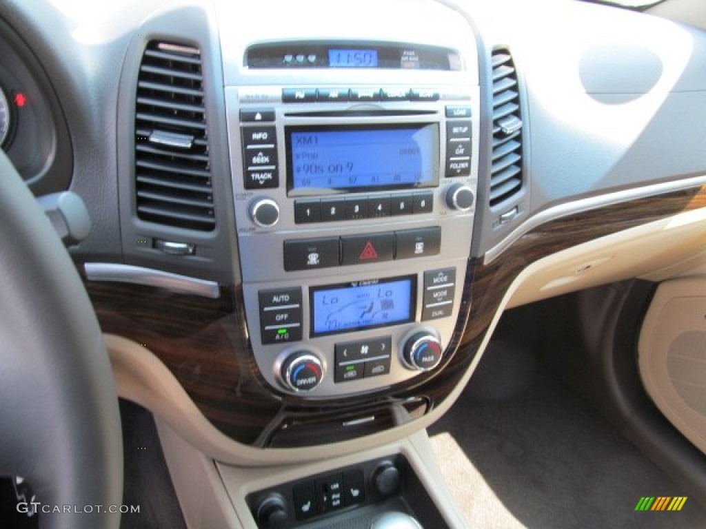 2012 Hyundai Santa Fe Limited V6 AWD Controls Photos