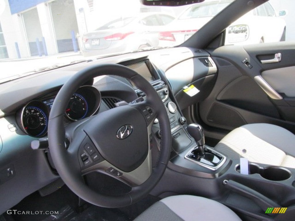 2013 Hyundai Genesis Coupe 2.0T Premium Gray Leather/Gray Cloth Dashboard Photo #70244899