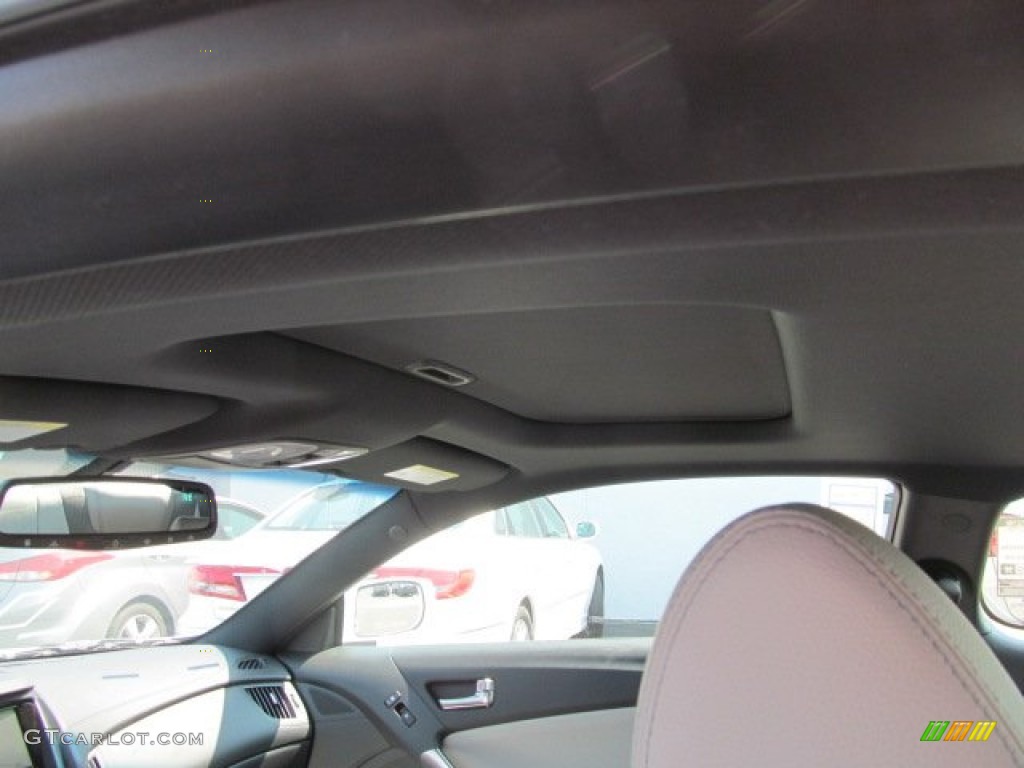 2013 Hyundai Genesis Coupe 2.0T Premium Sunroof Photos