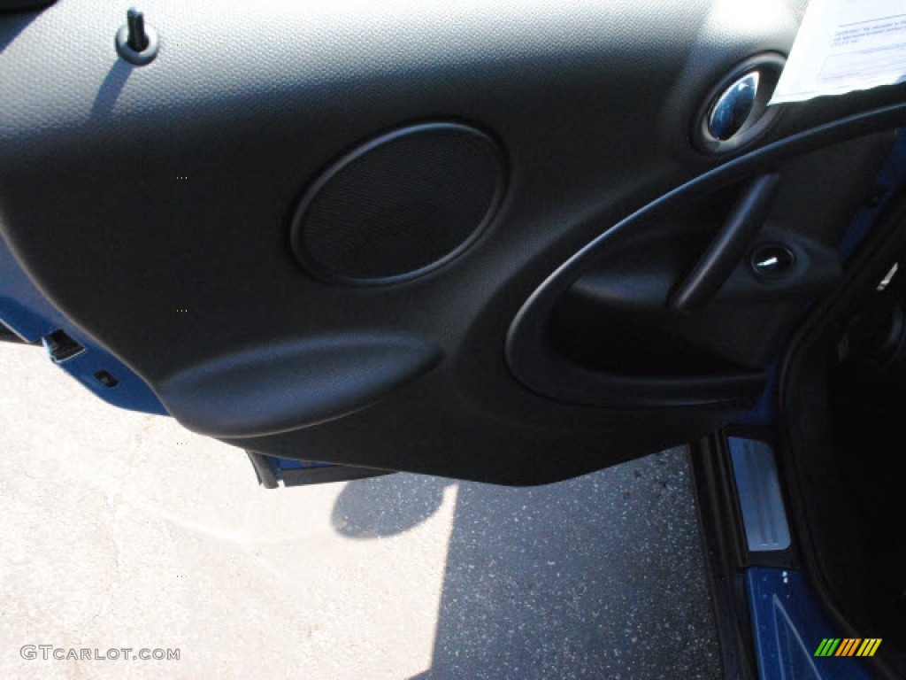 2012 Cooper S Countryman - Surf Blue / Carbon Black photo #15