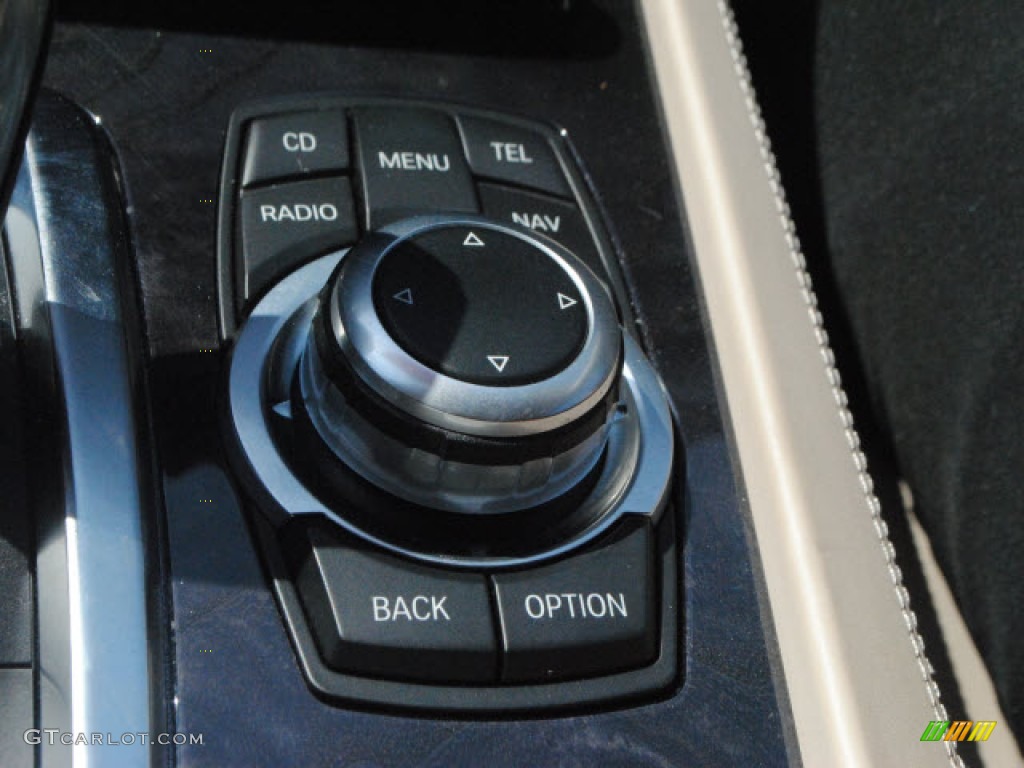 2011 BMW 7 Series 750Li Sedan Controls Photo #70248184