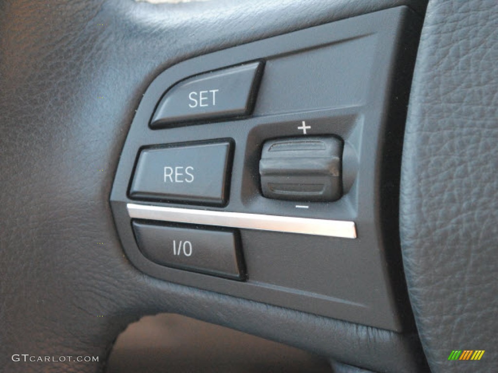 2011 BMW 7 Series 750Li Sedan Controls Photo #70248190