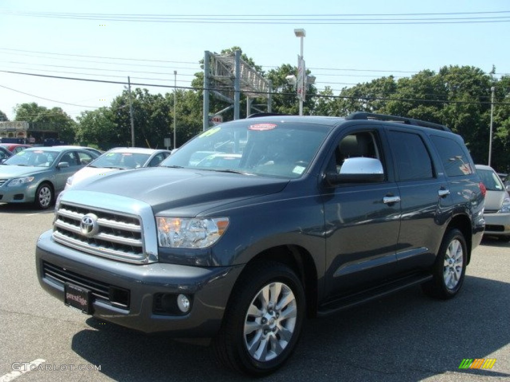 2010 Sequoia Platinum 4WD - Slate Gray Metallic / Graphite photo #3