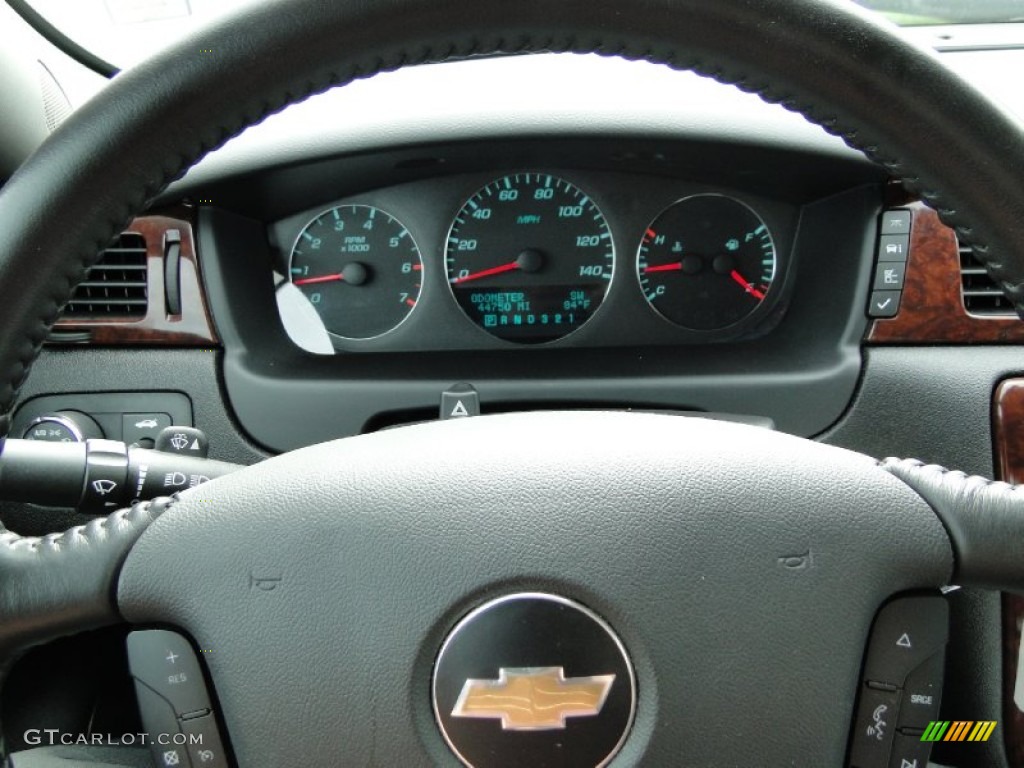 2011 Impala LT - Summit White / Gray photo #16