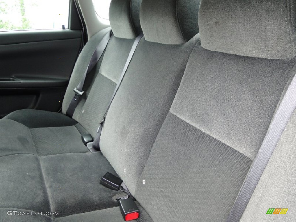 2011 Impala LT - Summit White / Gray photo #27