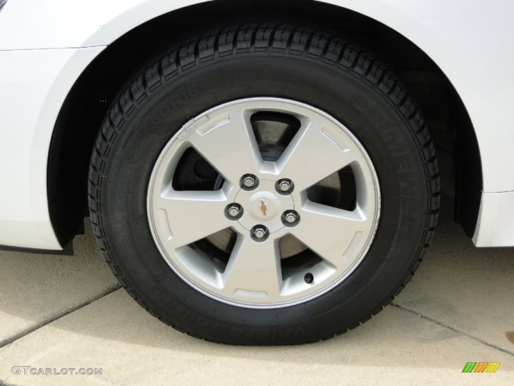 2011 Impala LT - Summit White / Gray photo #32