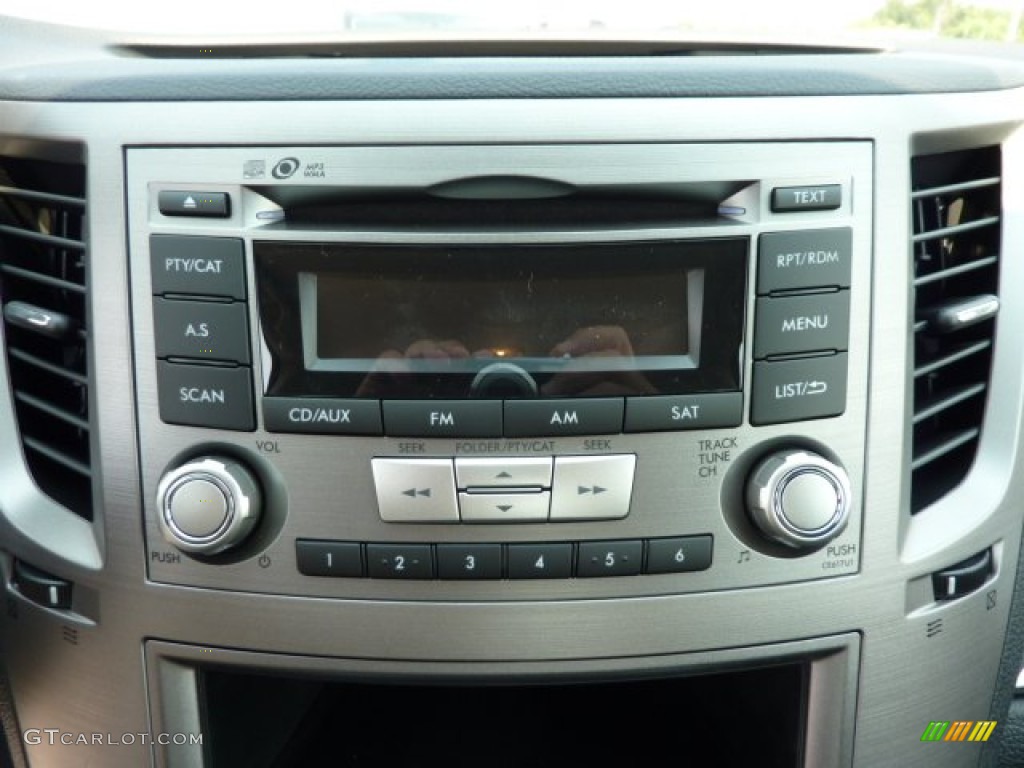 2013 Subaru Legacy 2.5i Audio System Photo #70257580