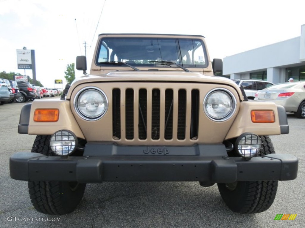 Desert Sand Pearl 2000 Jeep Wrangler Sport 4x4 Exterior Photo #70258363