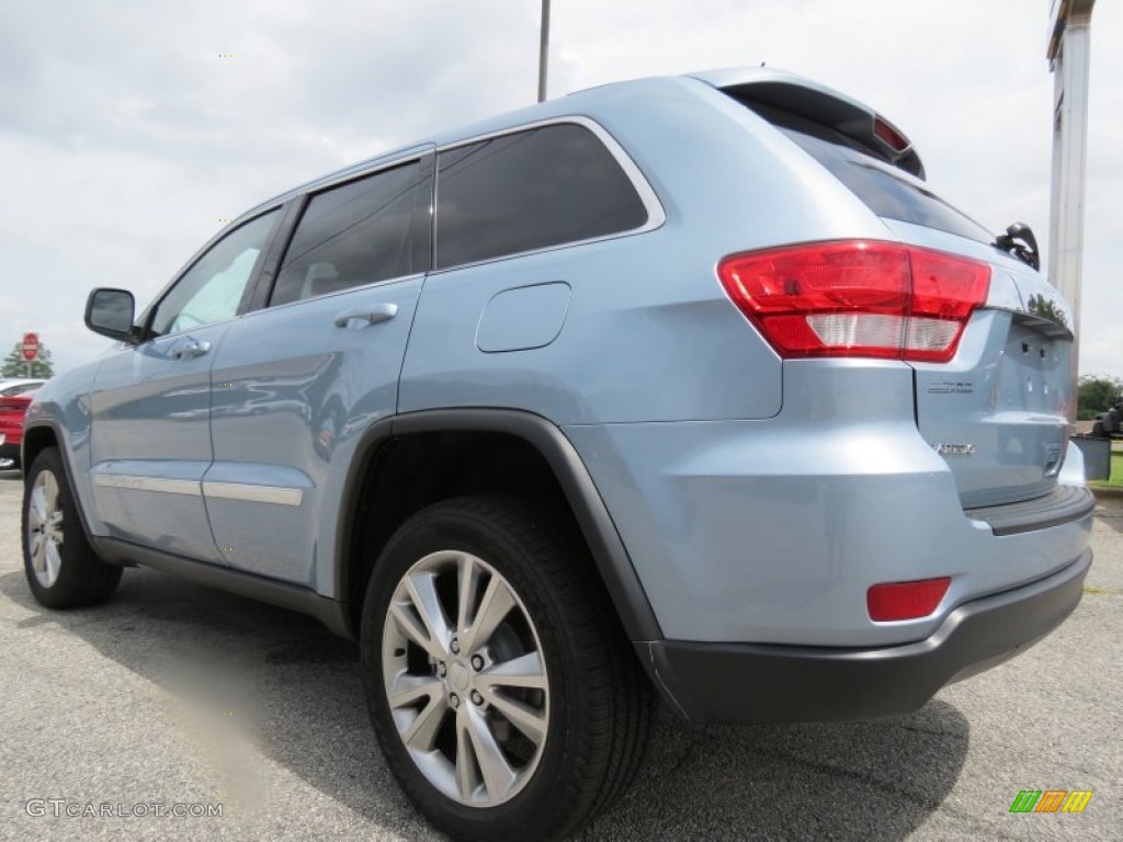 Winter Chill 2012 Jeep Grand Cherokee Laredo Exterior Photo #70259161