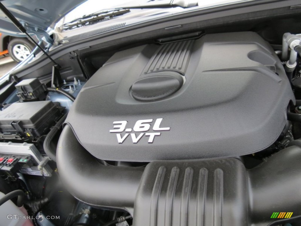 2012 Jeep Grand Cherokee Laredo Engine Photos