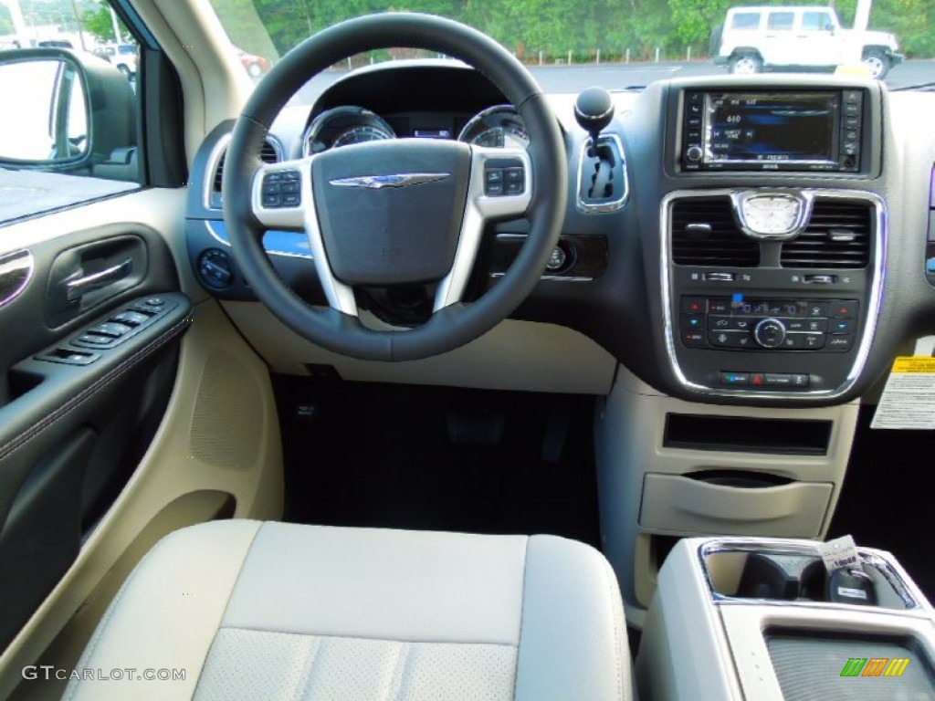2013 Town & Country Touring - L - Crystal Blue Pearl / Dark Frost Beige/Medium Frost Beige photo #18