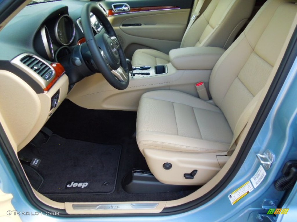 Black/Light Frost Beige Interior 2013 Jeep Grand Cherokee Limited Photo #70259848