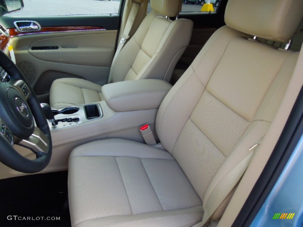 Black/Light Frost Beige Interior 2013 Jeep Grand Cherokee Limited Photo #70259851