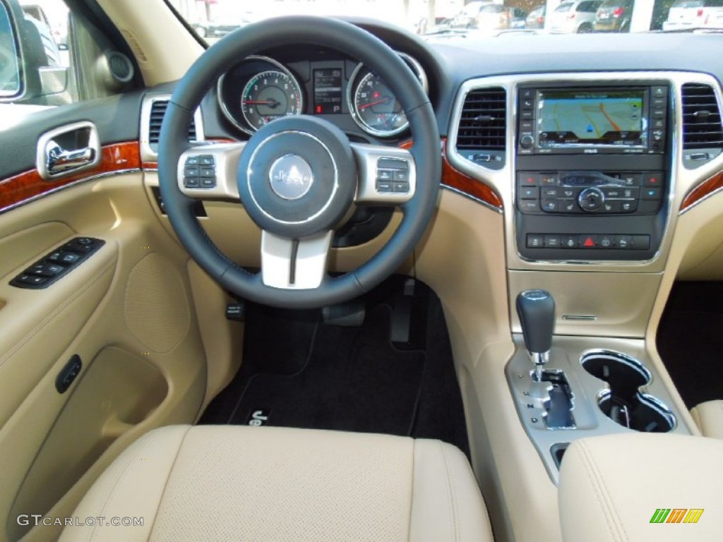 2013 Jeep Grand Cherokee Limited Black/Light Frost Beige Dashboard Photo #70259911