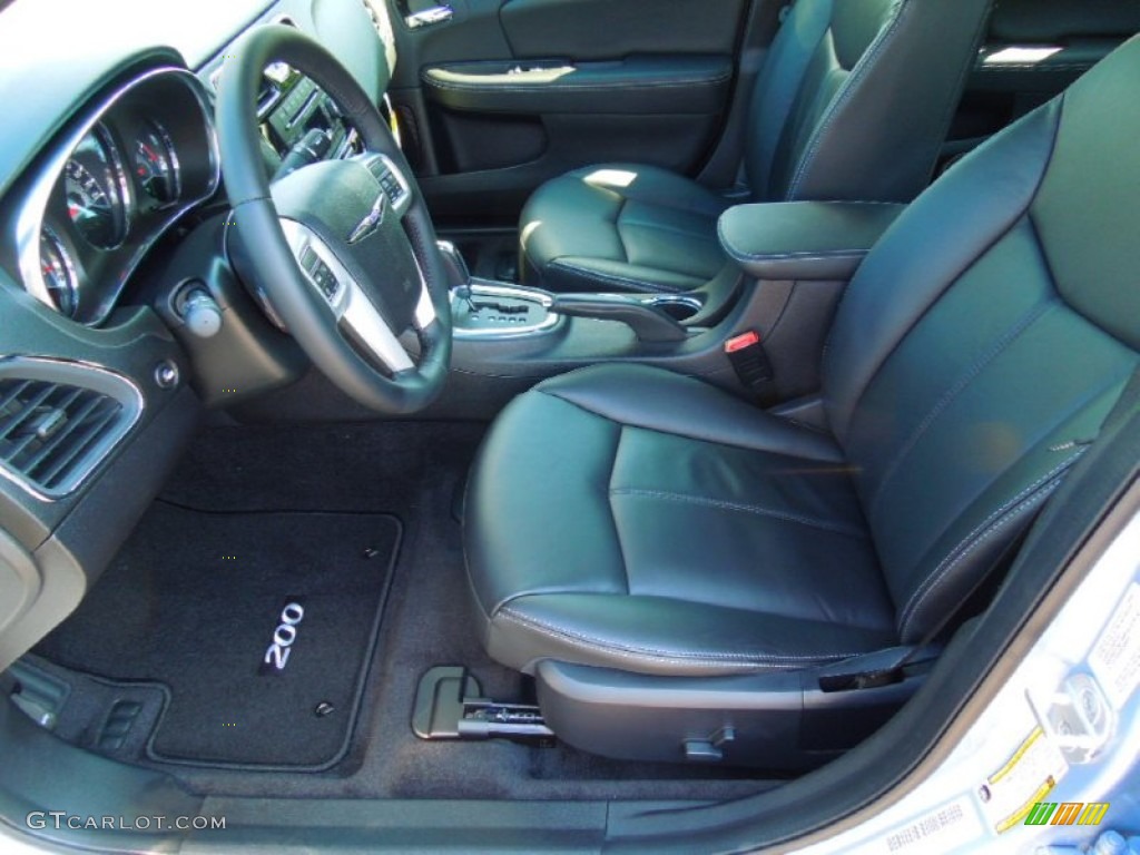 Black Interior 2013 Chrysler 200 Limited Sedan Photo #70260340