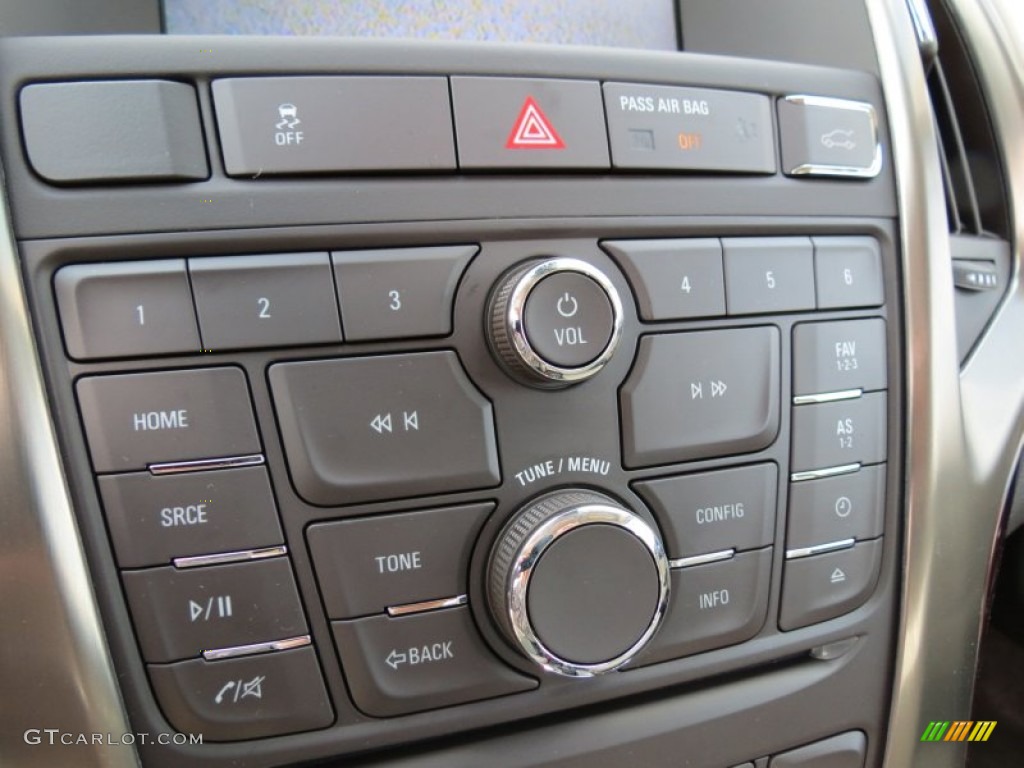 2013 Buick Verano FWD Controls Photo #70260838