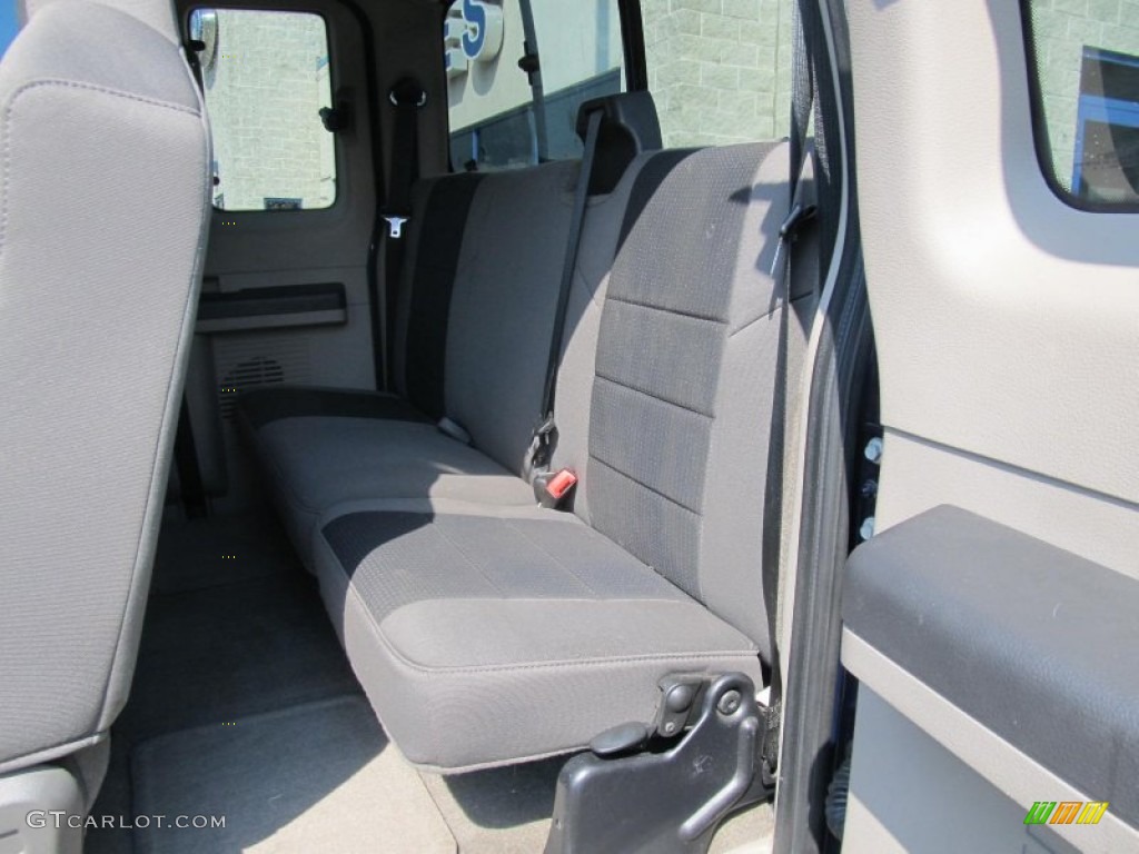 Medium Stone Interior 2009 Ford F250 Super Duty XLT SuperCab 4x4 Photo #70261003