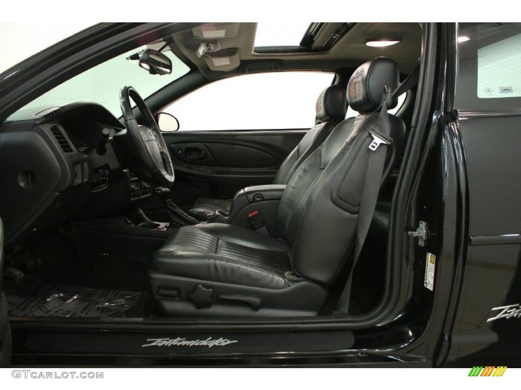 Ebony Black Interior 2004 Chevrolet Monte Carlo Intimidator SS Photo #70262164