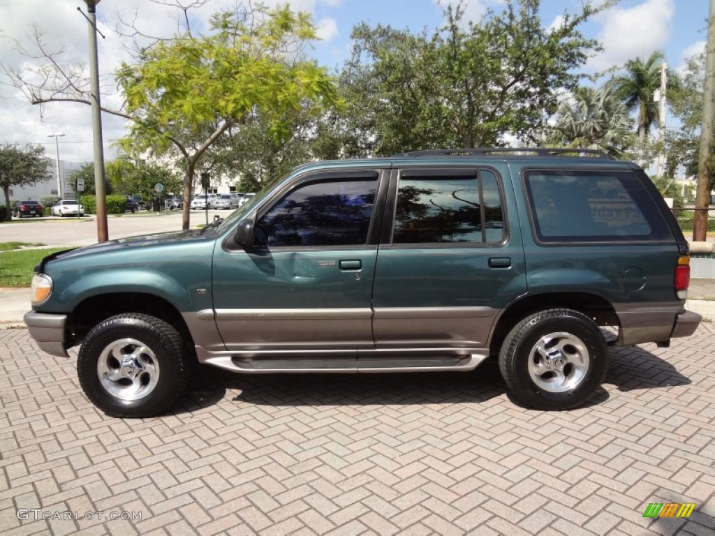 Medium Willow Green Metallic 1997 Mercury Mountaineer Standard Mountaineer Model Exterior Photo #70266575