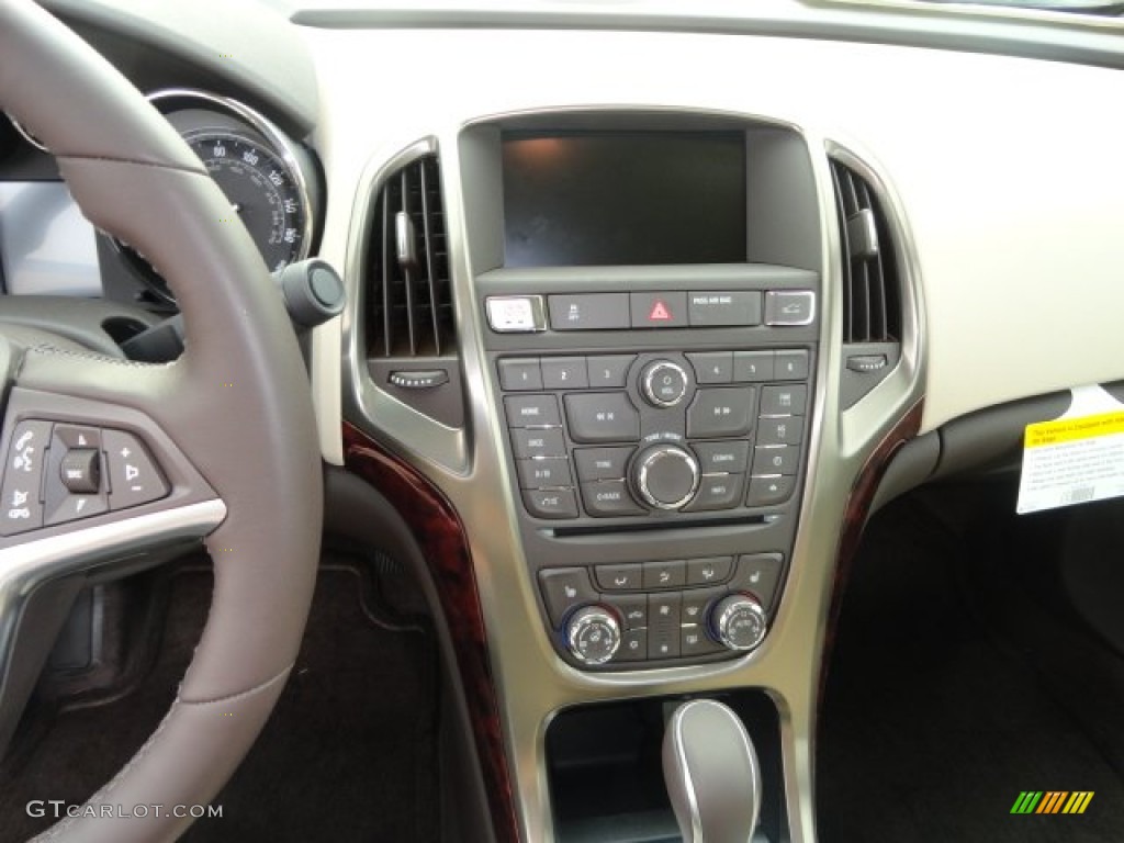 2013 Buick Verano FWD Controls Photo #70267192