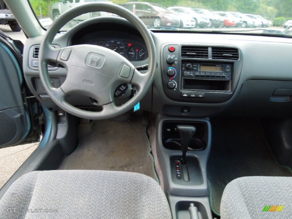 2000 Honda Civic LX Sedan Gray Dashboard Photo #70267285